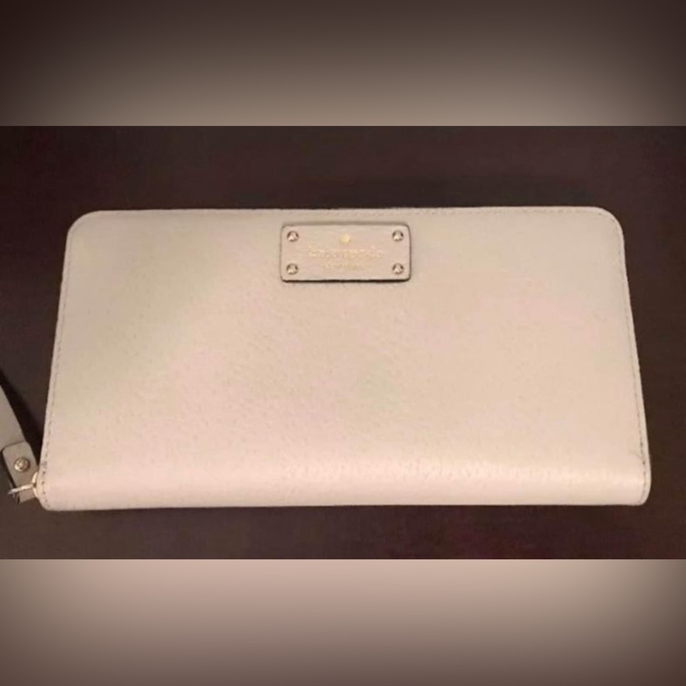 Kate Spade Stacey wallet